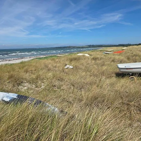 13390-1-hojby-rylevang-7 بيت للعطل Højby